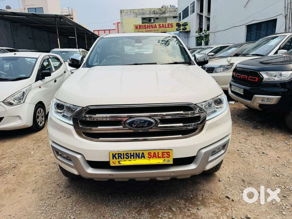 Ford Endeavour 3.2 Titanium At 4x4, 2017, Diesel
