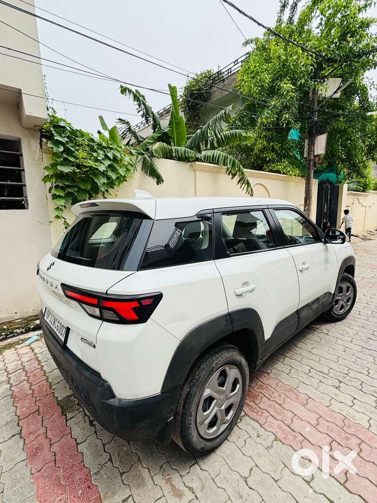 Maruti Suzuki Brezza 1.5 Vxi Smart Hybrid, 2022, Petrol