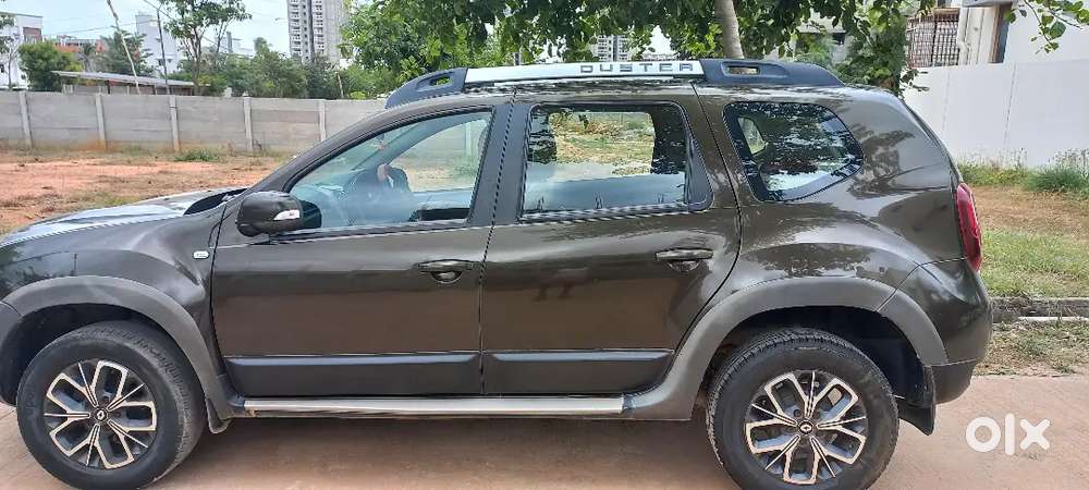 Well Maintained Duster With Ppf, Seat Cover