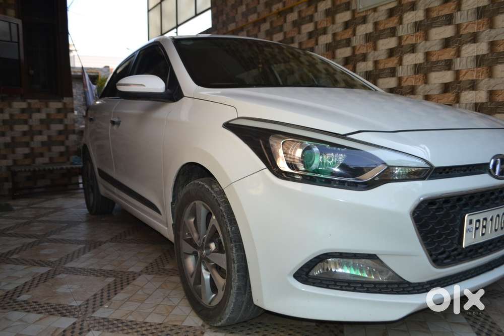 I20 Asta Top Model Push Button Start