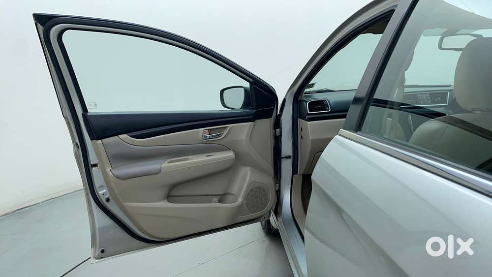 Maruti Suzuki Ciaz Zxi, 2015, Petrol