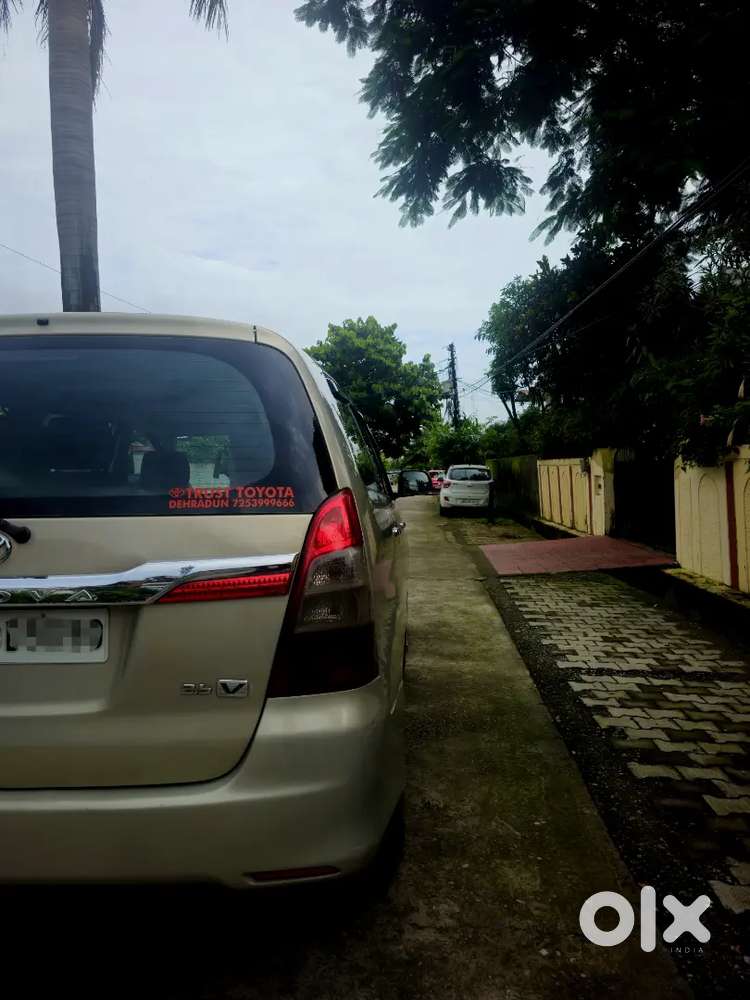 Toyota Innova 2.5v Diesel