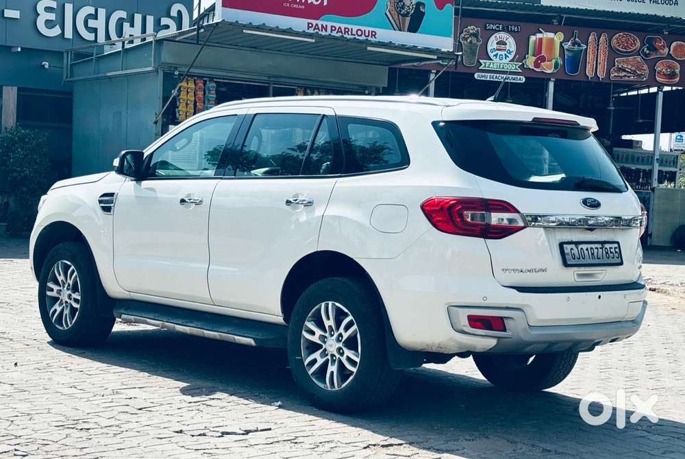 Ford Endeavour 3.2 Titanium At 4x4, 2017, Diesel