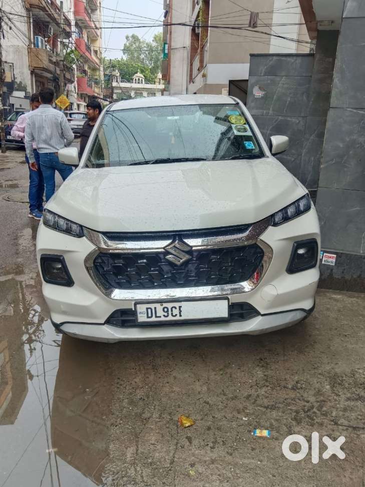 Maruti Suzuki Grand Vitara 1.5 Delta Smart Hybrid At, 2024, Petrol