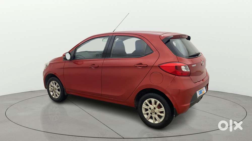 Tata Tiago 1.2 Revotron Xz, 2017, Petrol