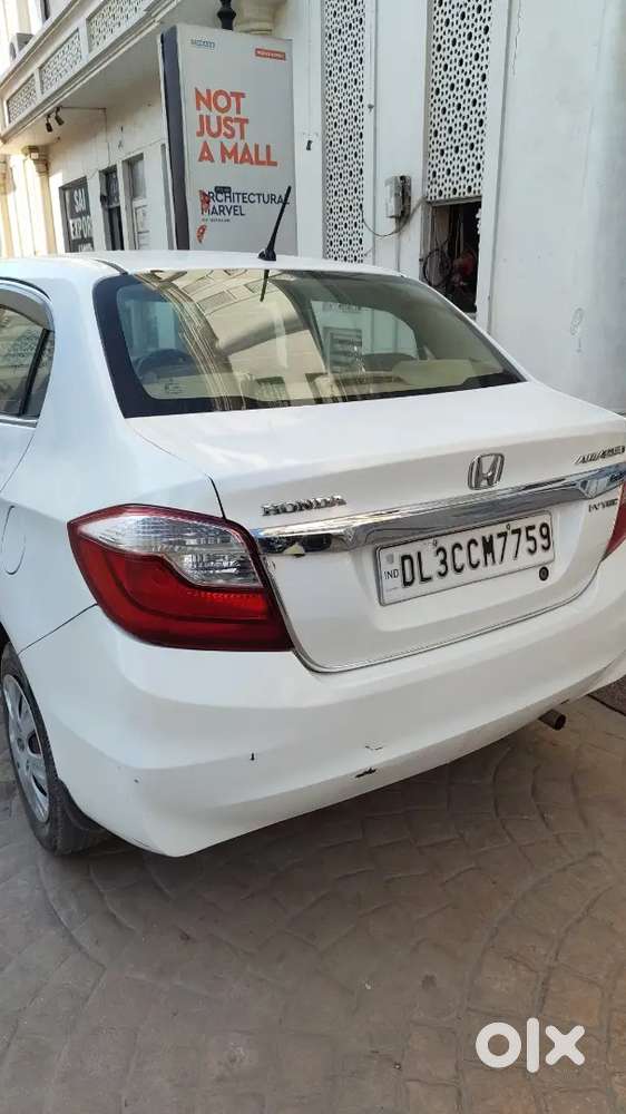 Delhi Registration White Color Original Car