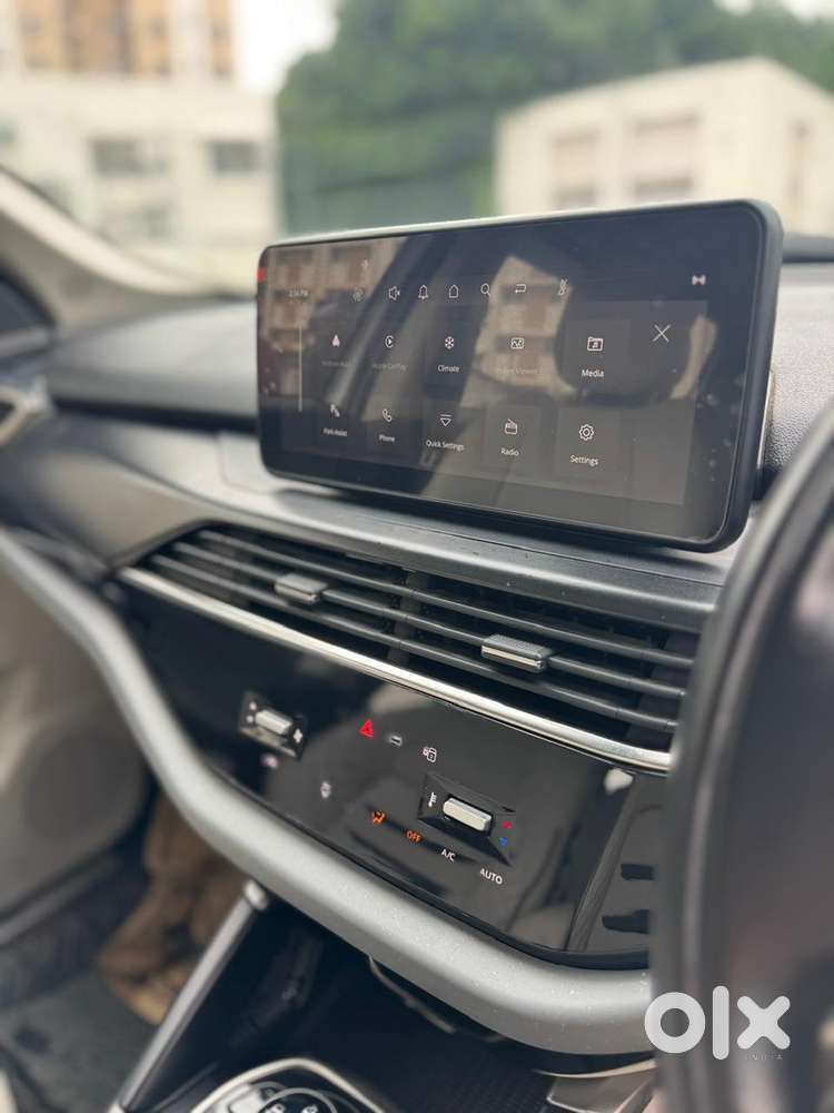 Tata Safari Diesel 2024