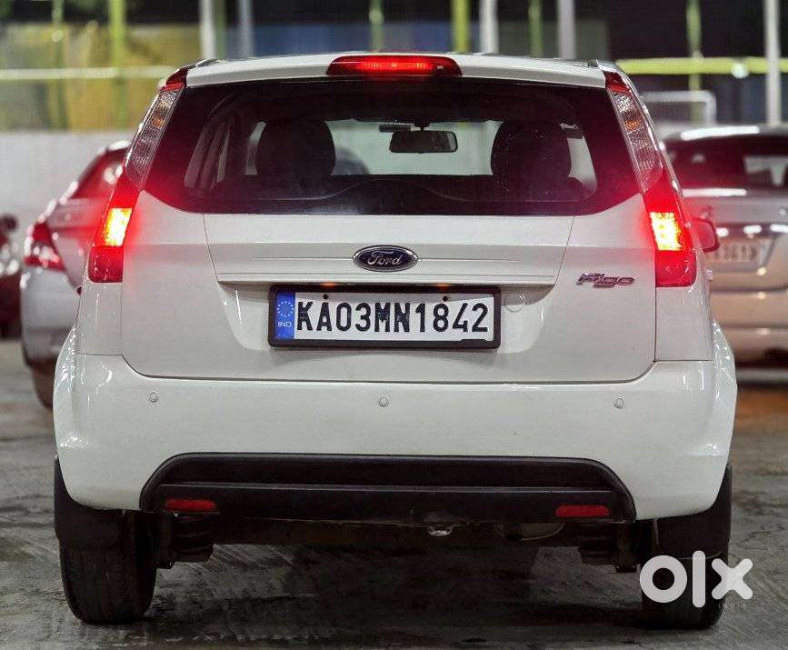 Ford Figo, 2010, Petrol