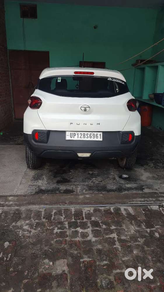 Tata Punch 2023 Petrol 14000 Km Driven