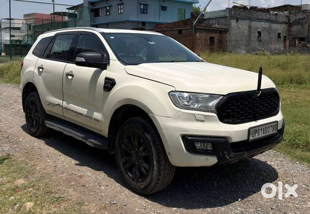 Ford Endeavour 3.2 Titanium At 4x4, 2016, Diesel