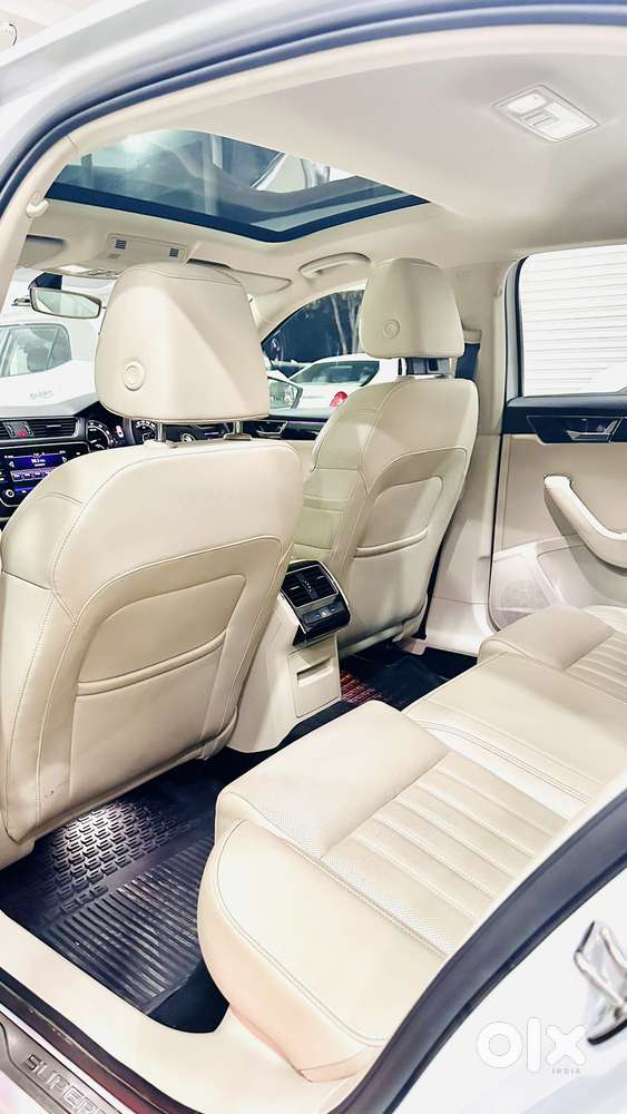 Skoda Superb 2.0 Tsi At L&k, 2021, Petrol