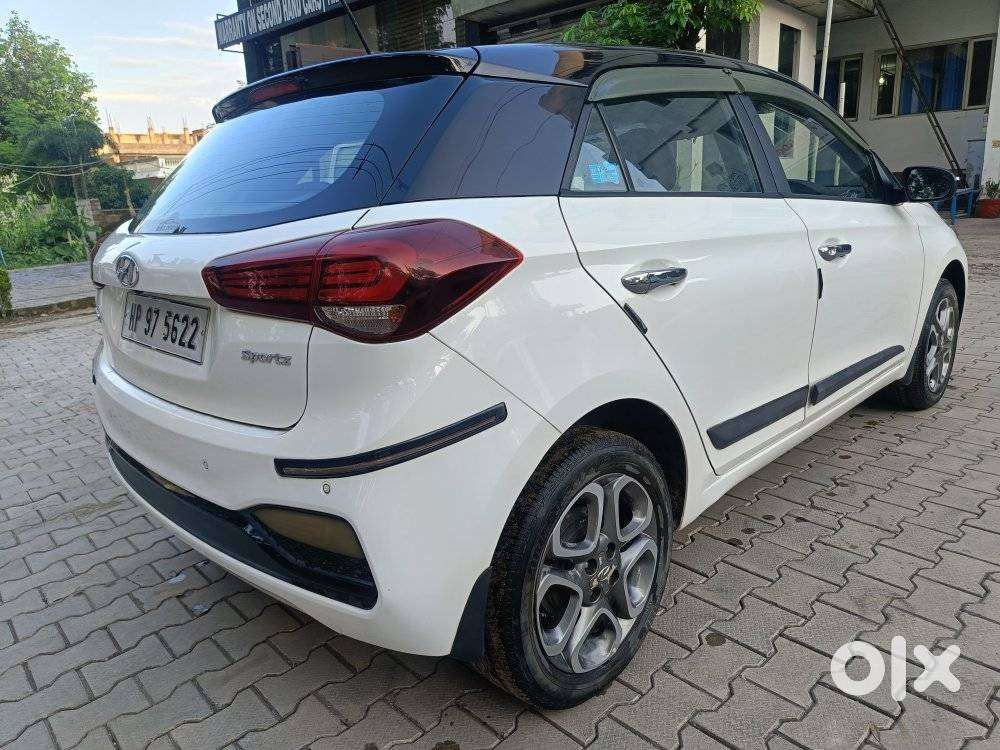 Hyundai I20 Sportz Plus Dual Tone, 2020, Petrol
