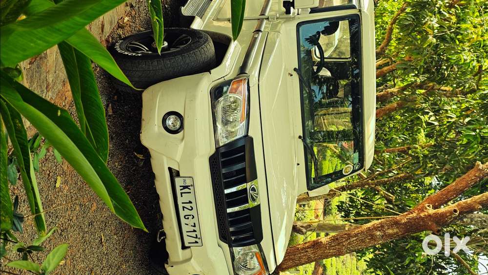 Mahindra Bolero 2012