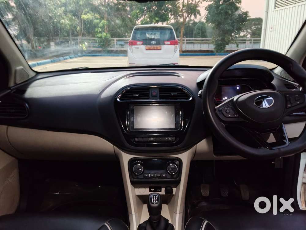 Tata Tiago Xz, 2025, Petrol