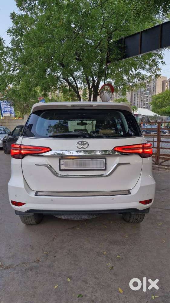 Toyota Fortuner 4x2 At 2.8 Diesel, 2022, Diesel