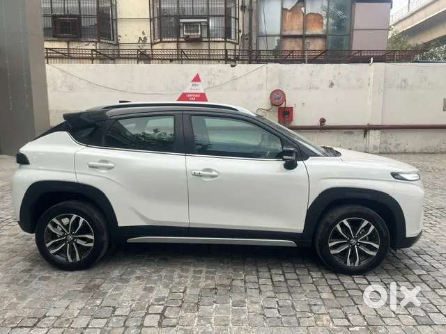 Toyota Urban Cruiser Taisor V 1.0 Petrol Mt, 2024, Petrol