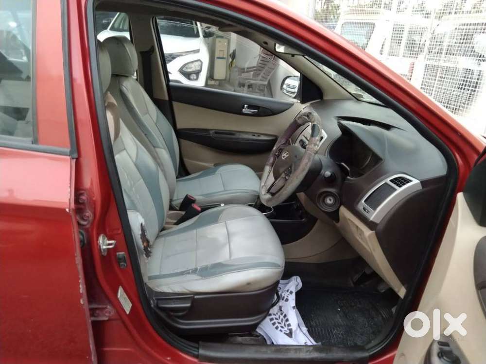 Hyundai I20 2010-2012 1.2 Sportz, 2011, Diesel