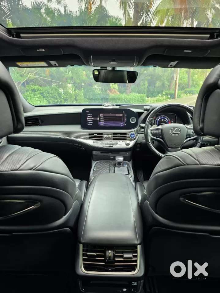 Lexus Ls, 2022, Petrol