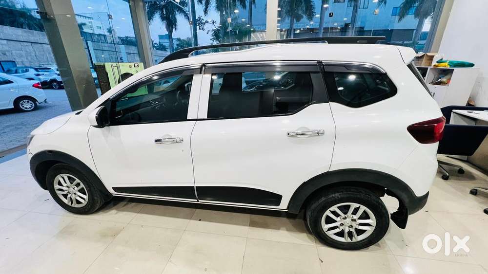 Renault Triber, 2020, Petrol