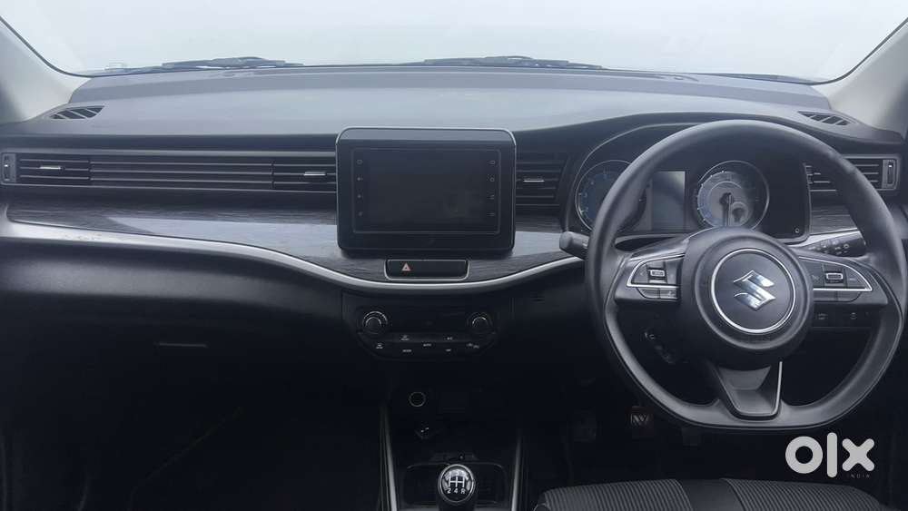 Maruti Suzuki Xl6 1.5 Zeta Mt, 2022, Petrol
