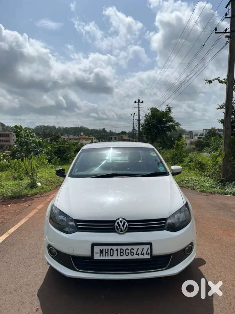 Volkswagen Vento 2013 1.6 Highline Diesel