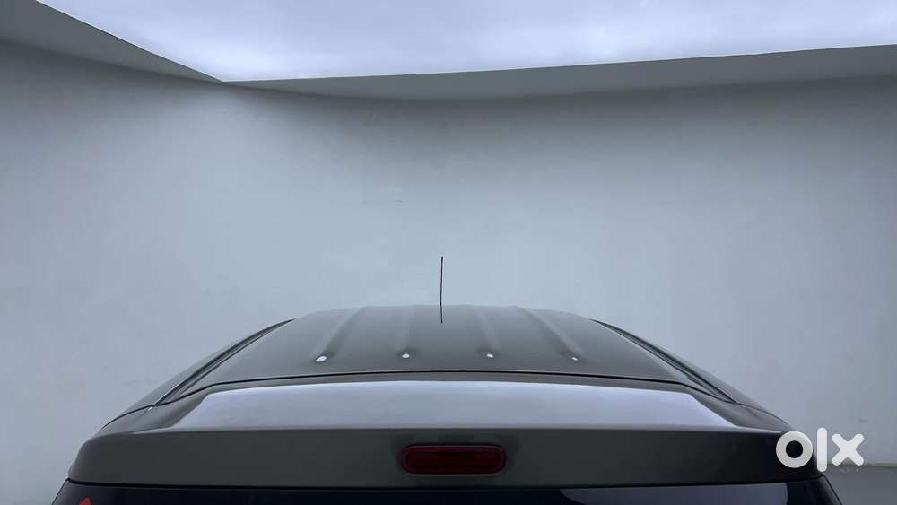 Maruti Suzuki Ertiga Vxi At, 2021, Petrol