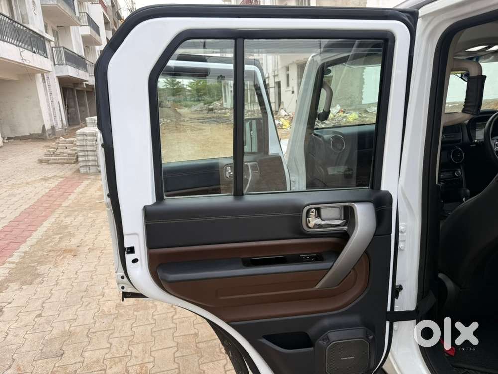 Mahindra Thar Roxx 2025 Ax7l Top End Model With Choice Number