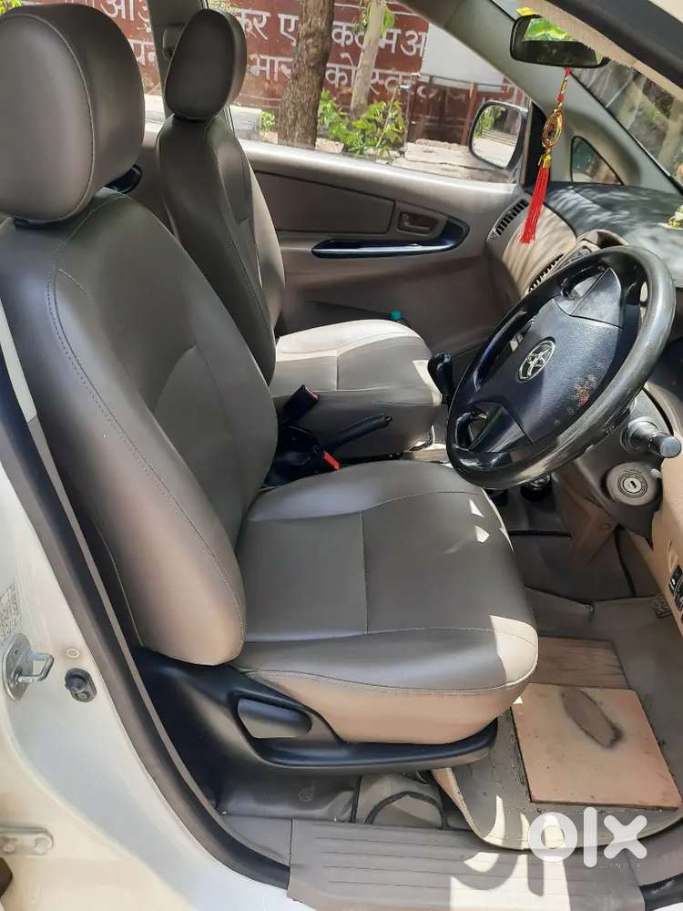 Toyota Innova Diesel 2015