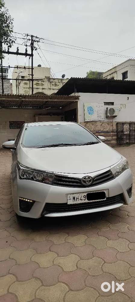 Toyota Corolla Altis 2015 D-4d G