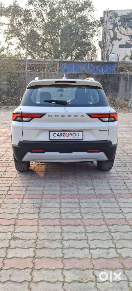 Maruti Suzuki Brezza 1.5 Zxi At Smart Hybrid, 2023, Petrol
