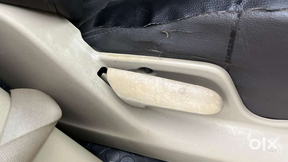 Maruti Suzuki Ertiga Vxi, 2013, Petrol