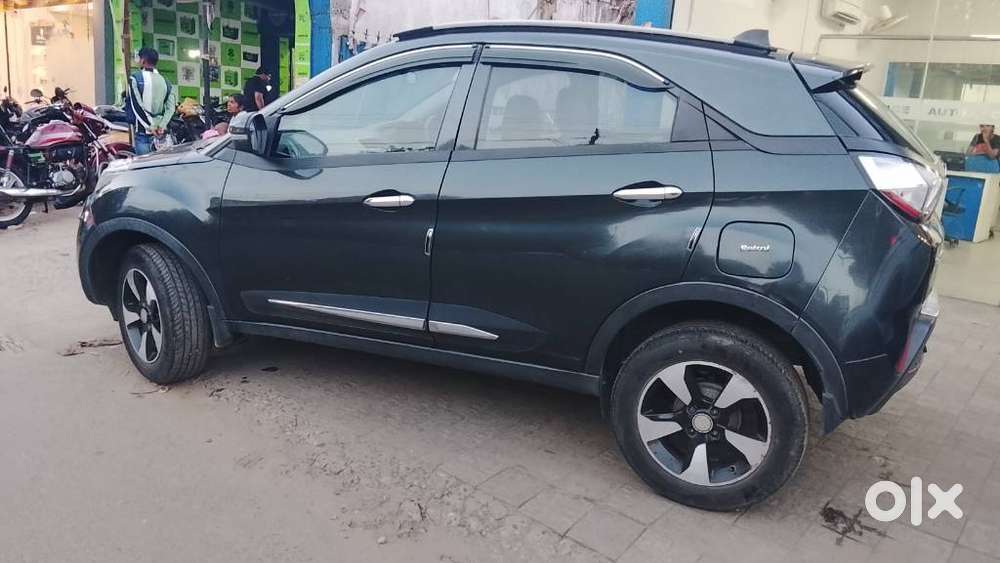 Tata Nexon 1.2 Revotron Xm, 2018, Petrol