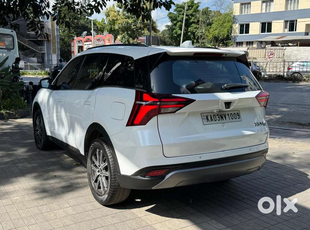 Mahindra Xuv700 2.2 Ax 7 Diesel At Str, 2025, Diesel