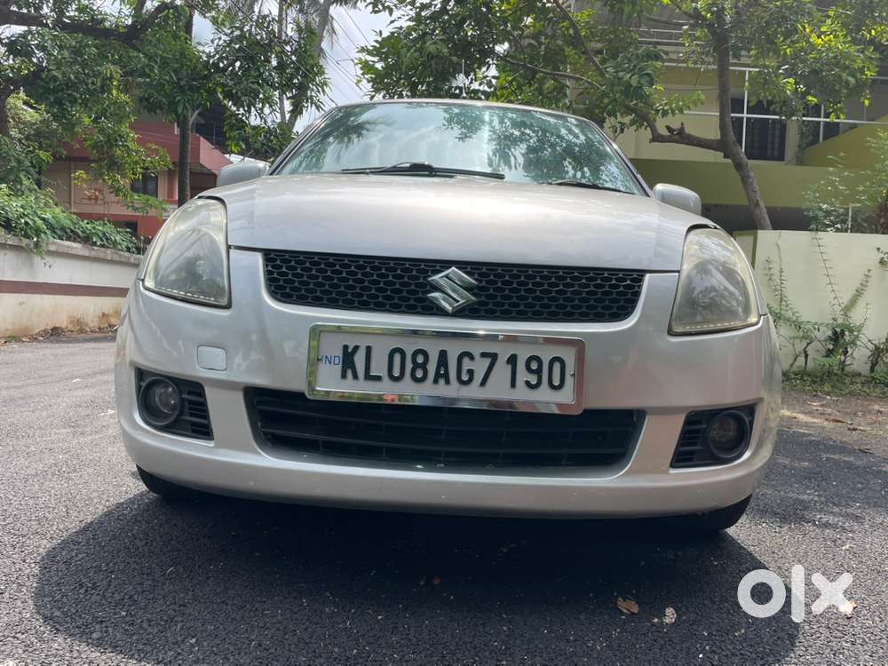 Swift 2006  Petrol 130000 Km Driven.