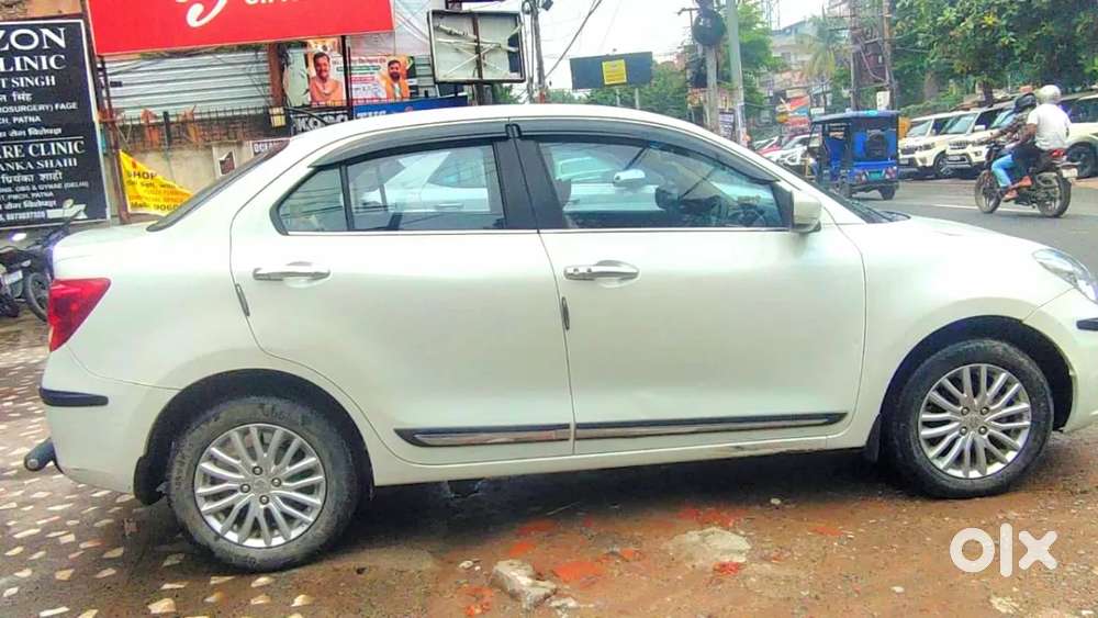 Maruti Suzuki Dzire 1.2 Zxi, 2023, Petrol