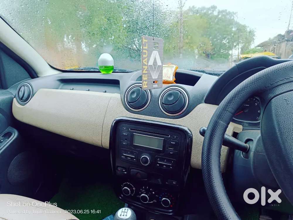 Renault Duster 2014 Diesel 85000 Km Driven