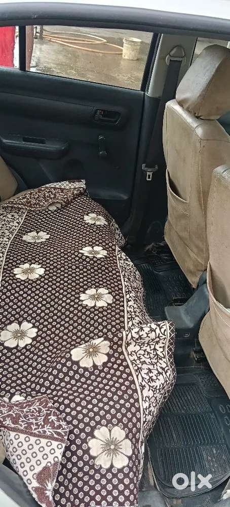 Maruti Suzuki Swift Dzire Tour 2015 Diesel 180000 Km Driven