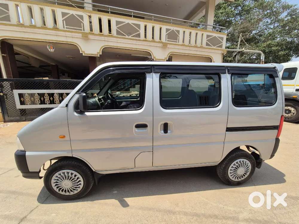 Maruti Suzuki Eeco 2025 Petrol Well Maintained