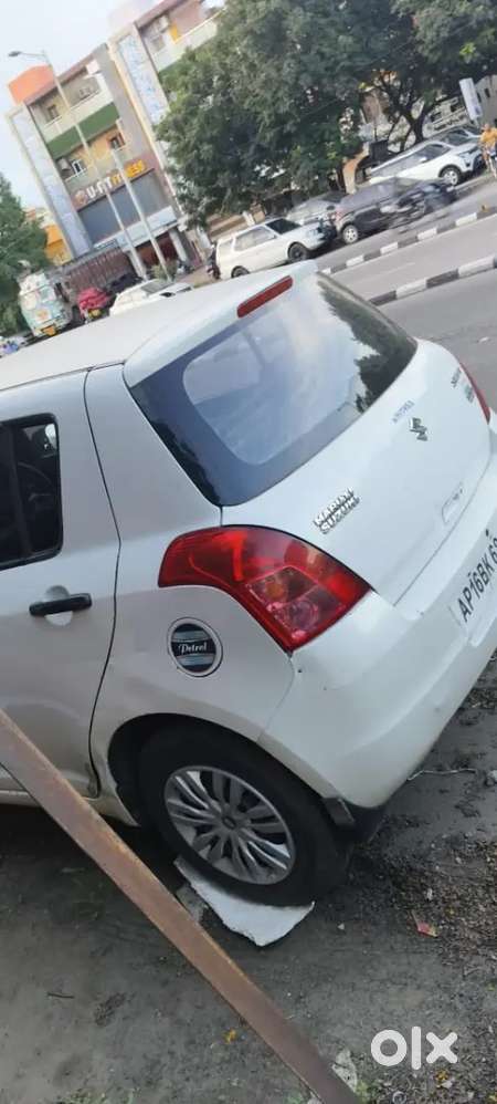 Maruti Suzuki Swift 2010