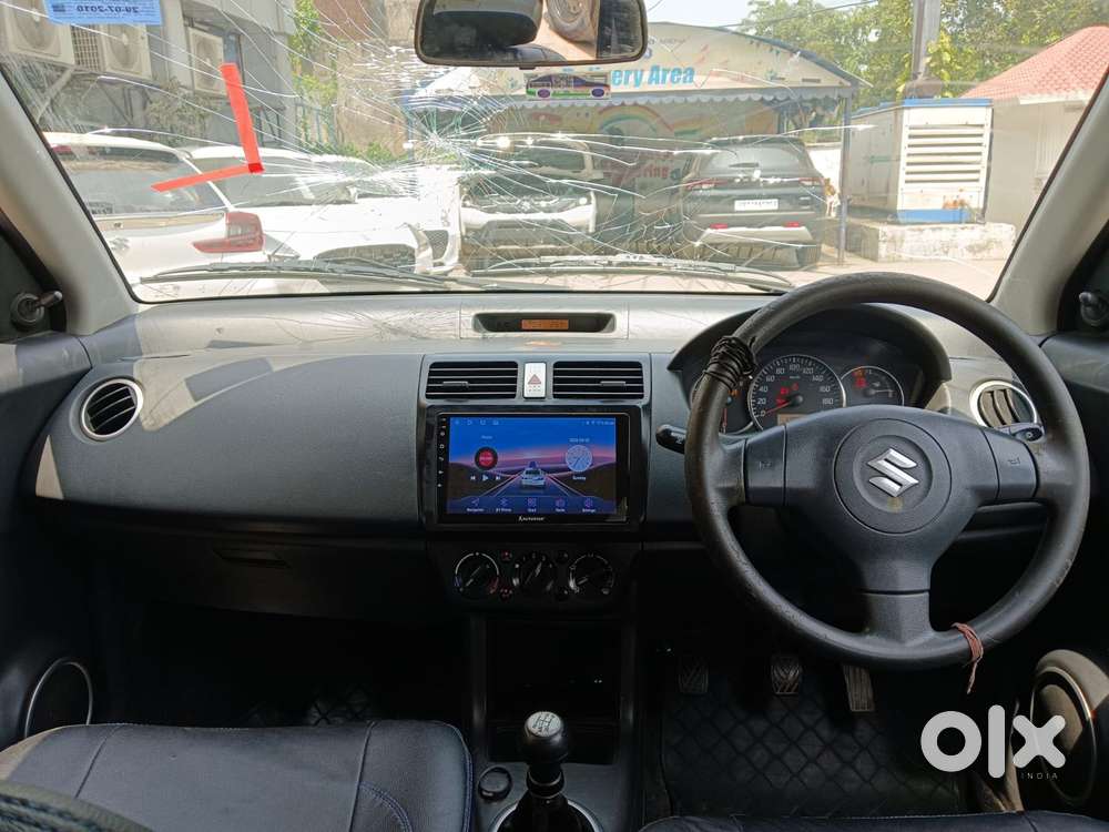 Maruti Suzuki Swift Dzire Vxi Optional, 2010, Petrol