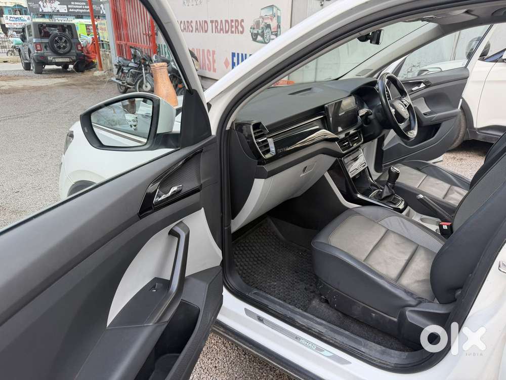 Skoda Kushaq 1.5 Tsi Style (6 Airbags) Dsg, 2022, Petrol
