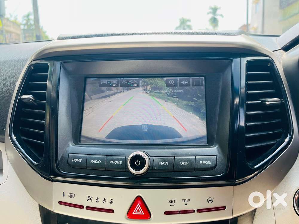 Mahindra Xuv300 W8 Option, 2020, Petrol