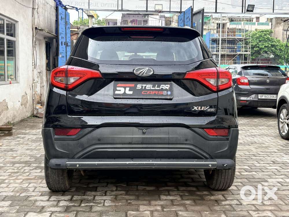 Mahindra Xuv300 W4, 2022, Petrol
