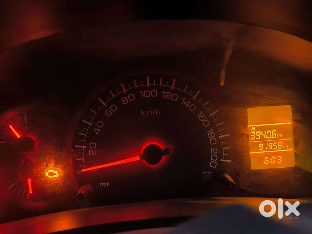 Maruti Suzuki Swift 2015 Petrol Well Maintained