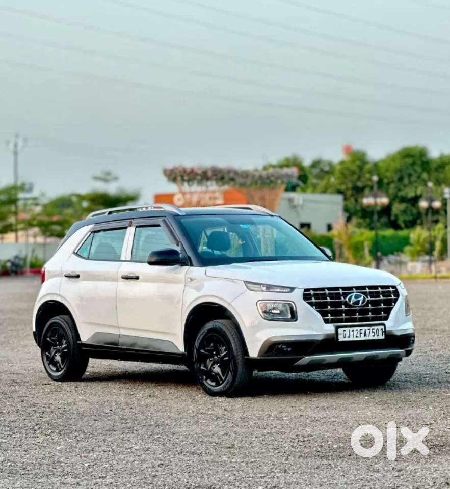 Hyundai Venue 1.2 S Plus, 2021, Petrol