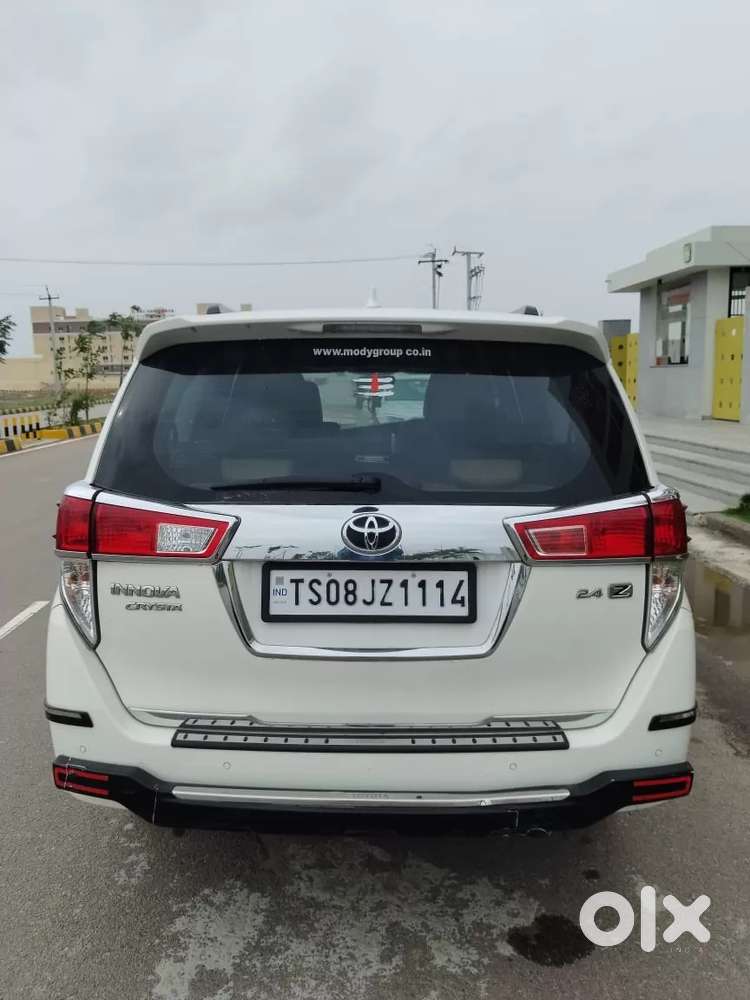 Toyota Innova Crysta, 2023, Diesel