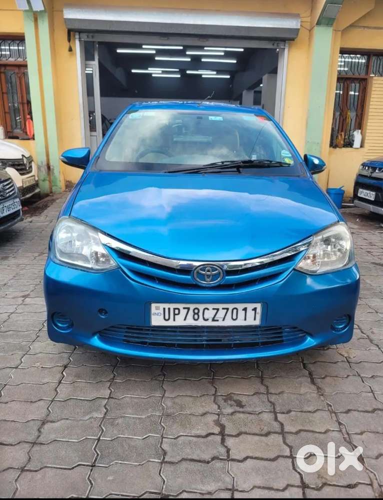 Toyota Etios Liva, 2013, Petrol