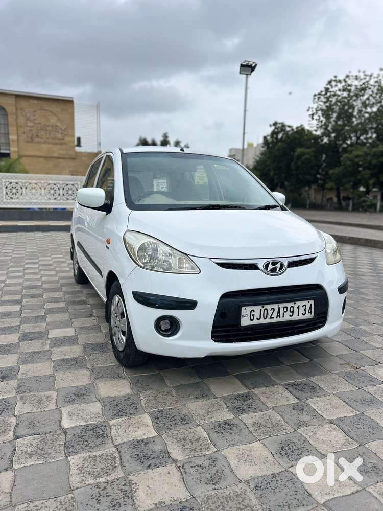 Hyundai I10 Magna 1.1l, 2010, Cng & Hybrids