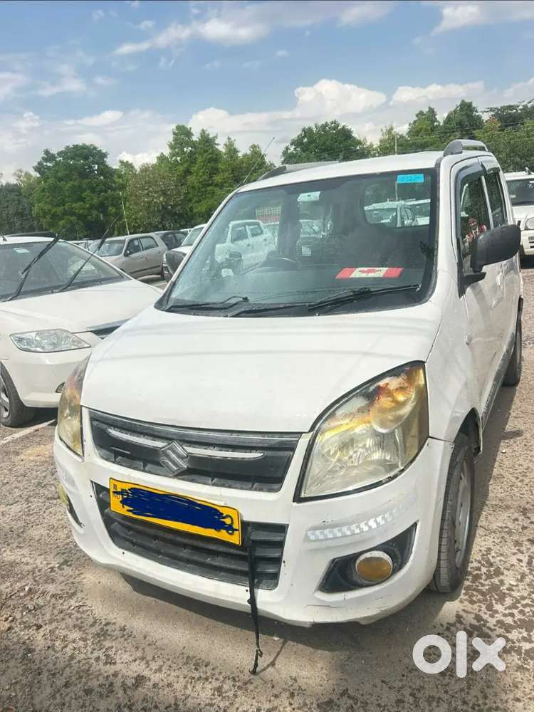 Commercial Pb01 Wagon R Available For Sale