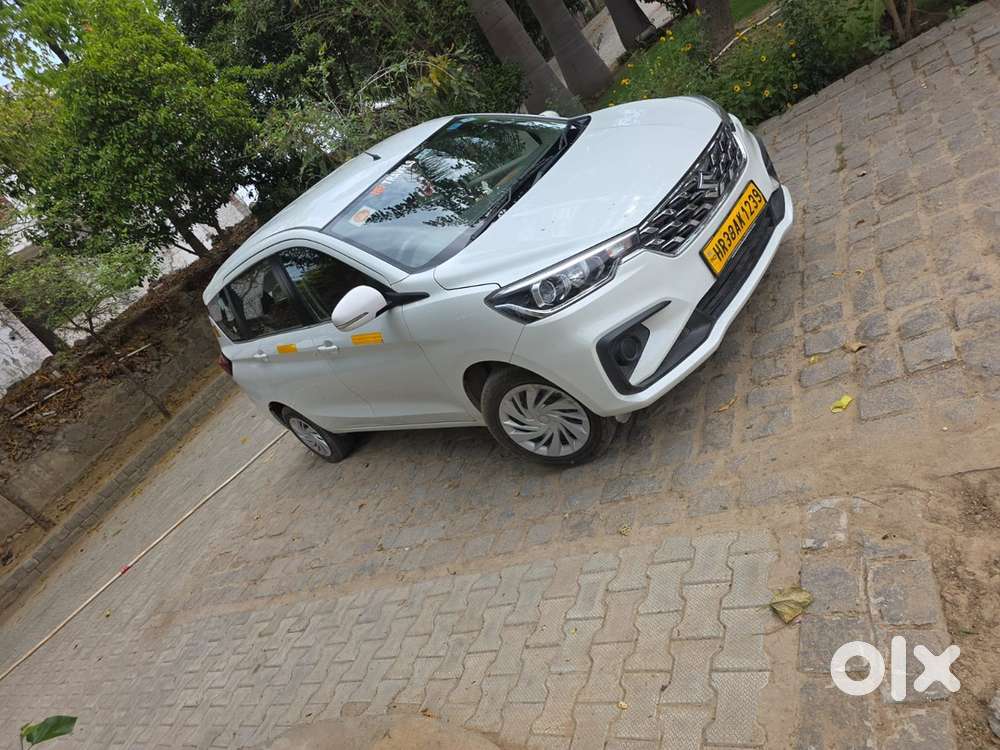 Maruti Ertiga Hybrid 2025 Model